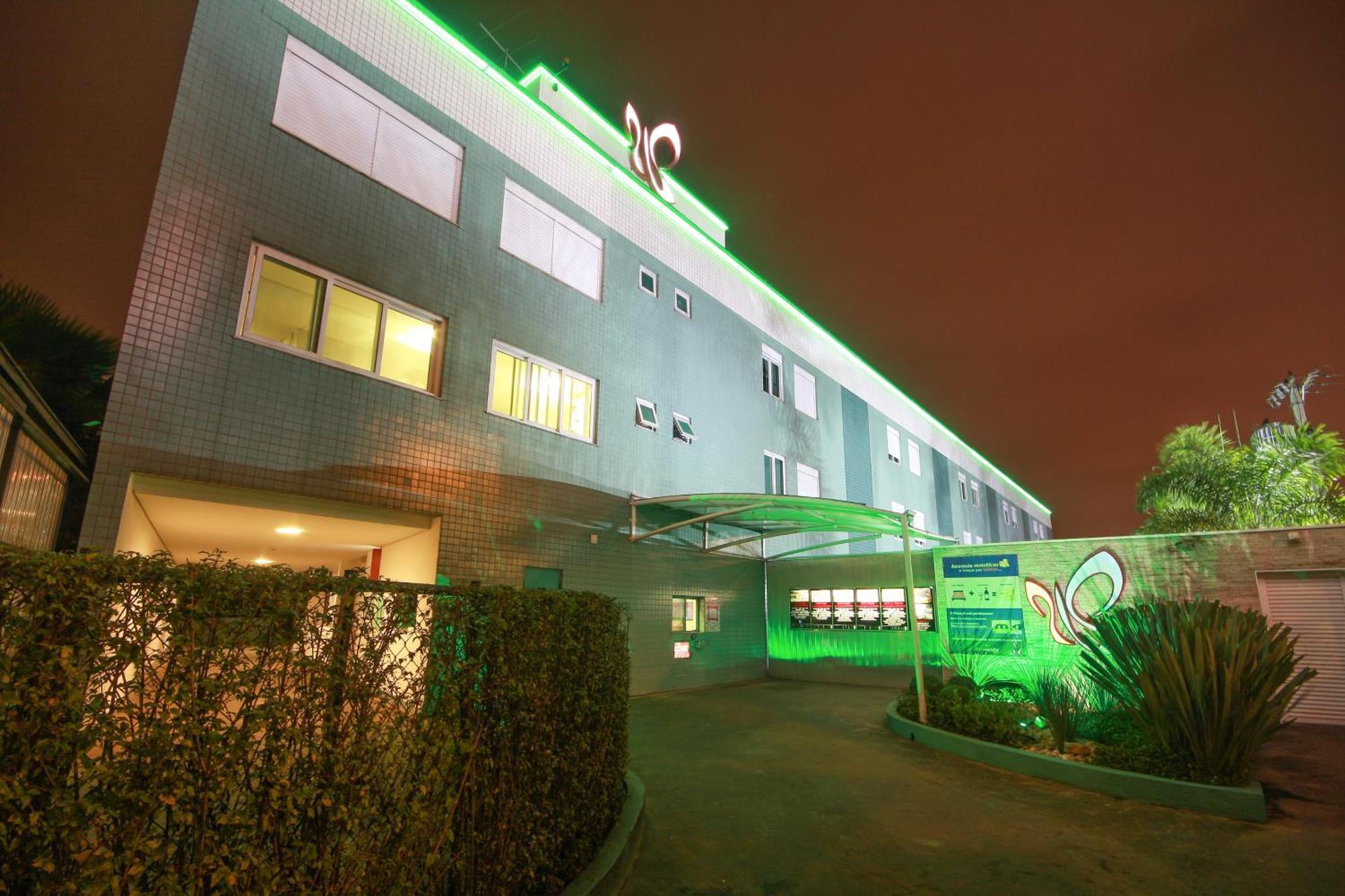 Vitara Motel (Adults Only) Taboao da Serra Exterior photo