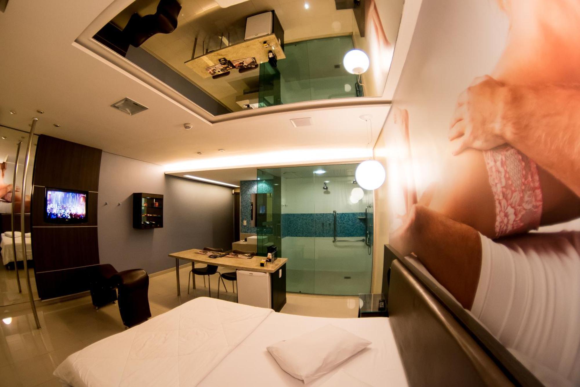 Vitara Motel (Adults Only) Taboao da Serra Exterior photo